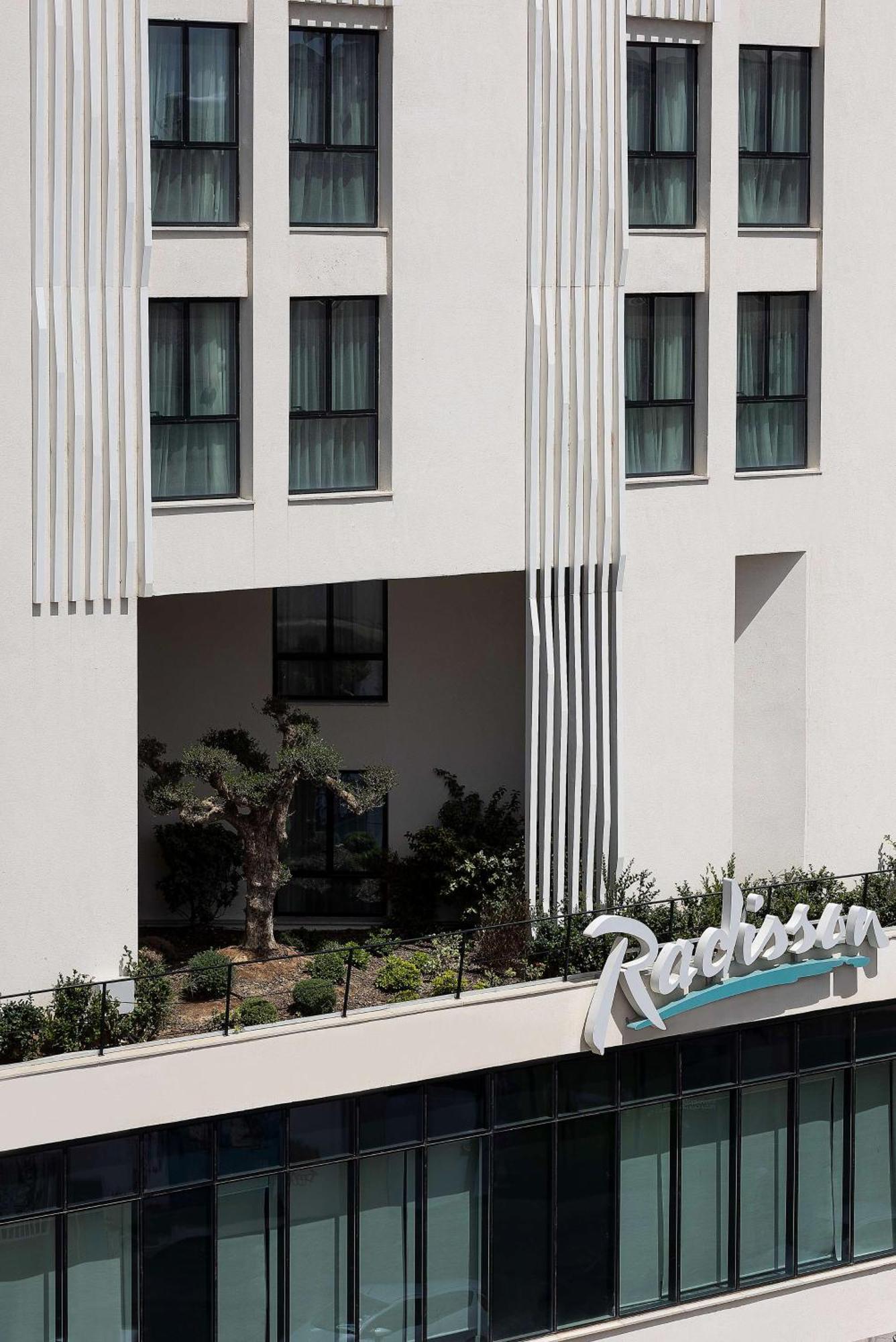 Radisson Tunis, Center