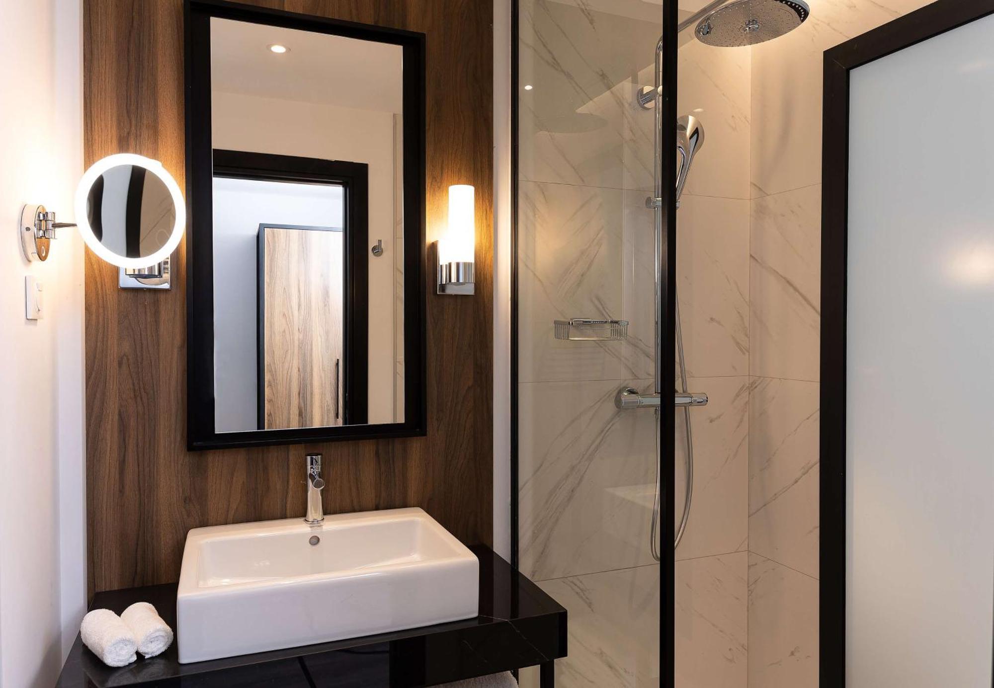 Отель Radisson Tunis, Center